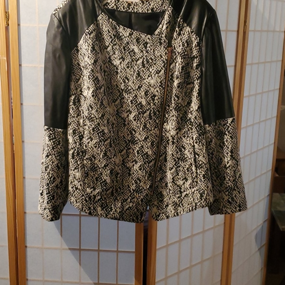 Black and White Faux Leather Jackey